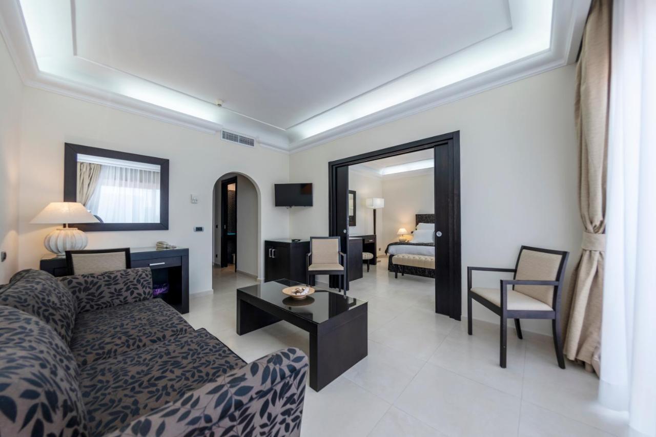 איסקיה Punta Molino Beach Resort & Thermal Spa מראה חיצוני תמונה