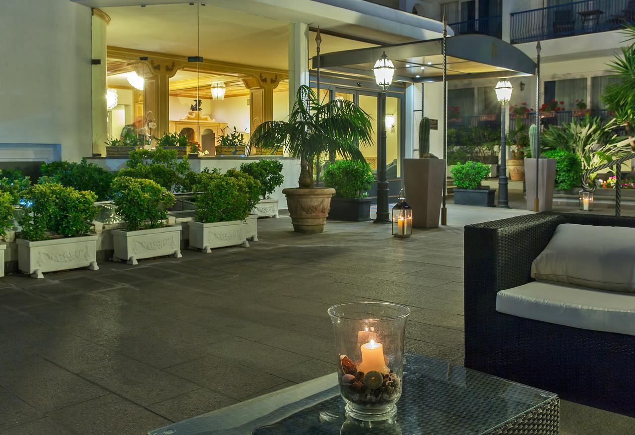 איסקיה Punta Molino Beach Resort & Thermal Spa מראה חיצוני תמונה